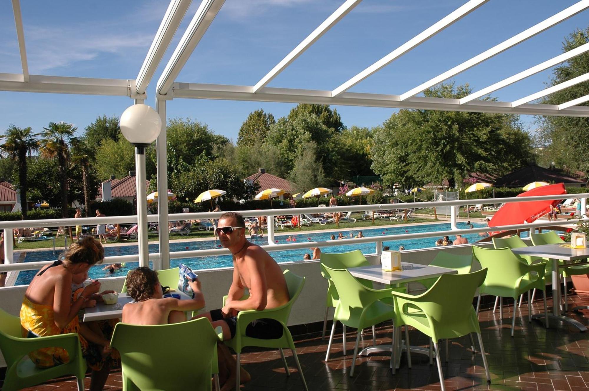 Villaggio Los Nidos Λινιάνο Σαμπιαντόρο Εξωτερικό φωτογραφία